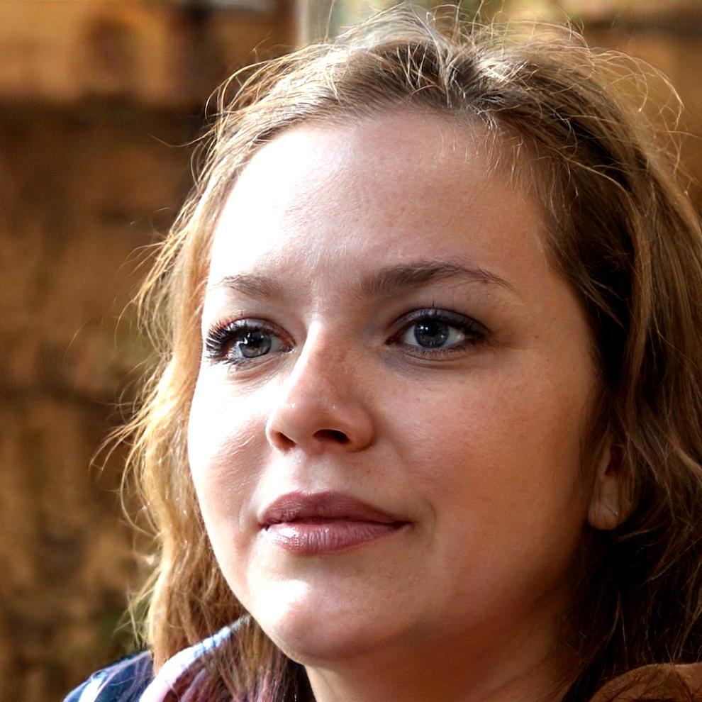 Marlies Kunterbunt, Portfolio Managerin
